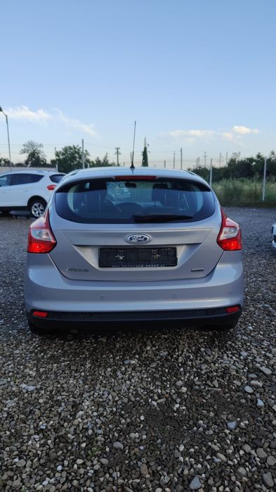 Ford Focus 2012 benzina impecabil