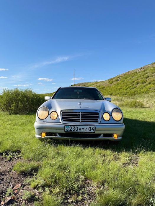 Продам Mersedes Benz E230