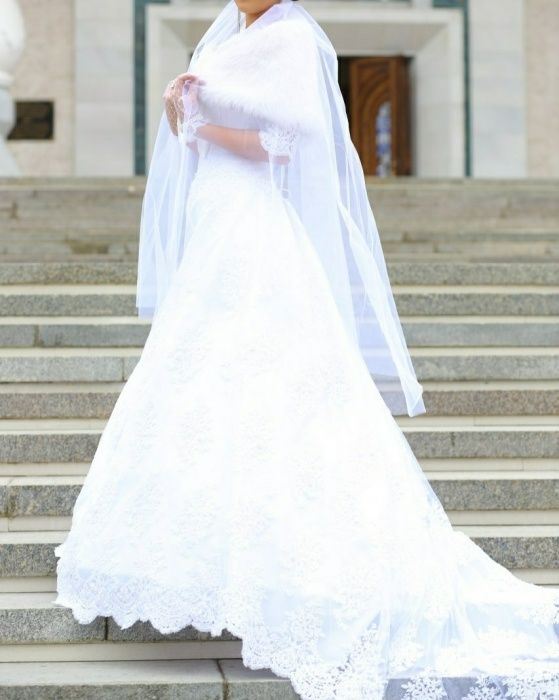 Дешево! Очень нежное свадебное платье