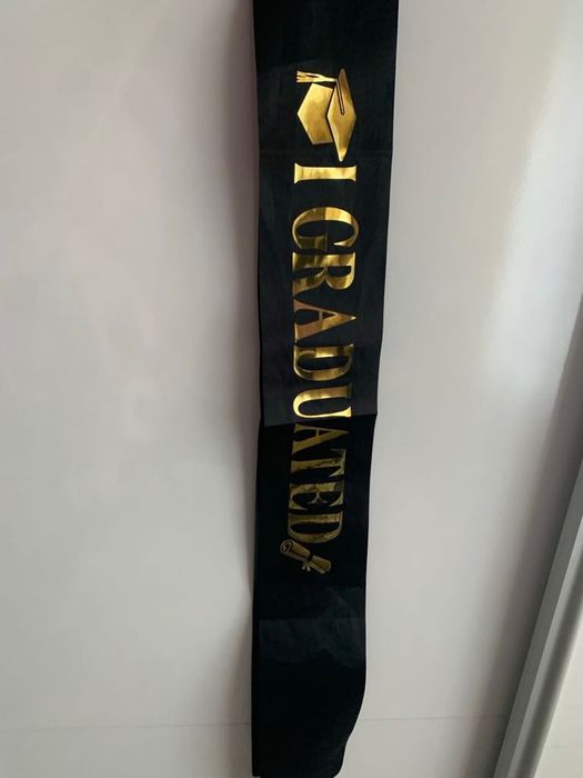 Стилна и красива черна бална рокля