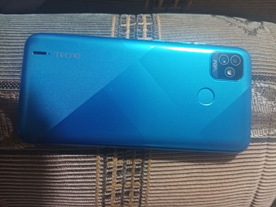 Телефон сотилади, Tecno