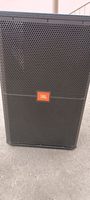 Jbl aparatura kafe va barlar uchun tuyxonalar uchun eng originali
