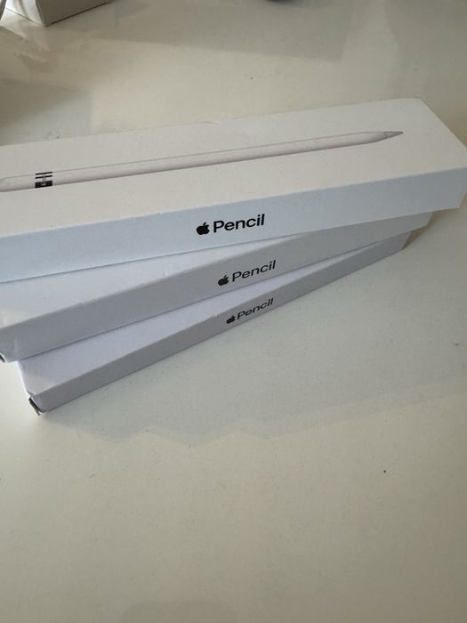 Apple Pencil USB-C за iPad