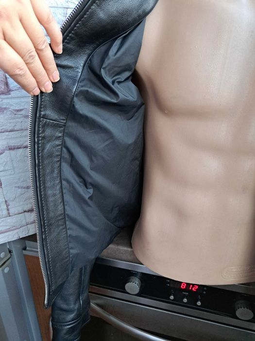 мъжко яке,кожено черно яке,сако,Hugo Boss