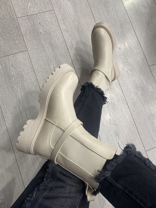 Женские ботинки новые