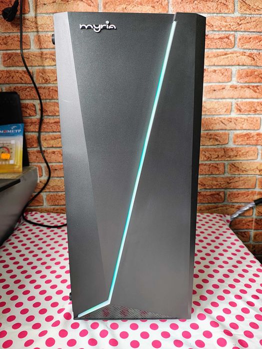 Carcasa PC MYRIA MY8737 RGB.
