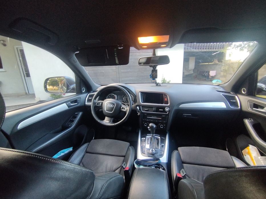 AUDI Q5 2010 — imagine 3