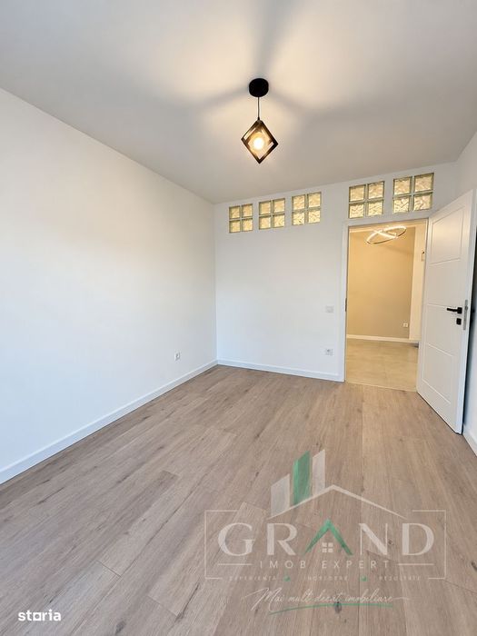 Apartament 3 camere de vanzare , Eroilor, Floresti.