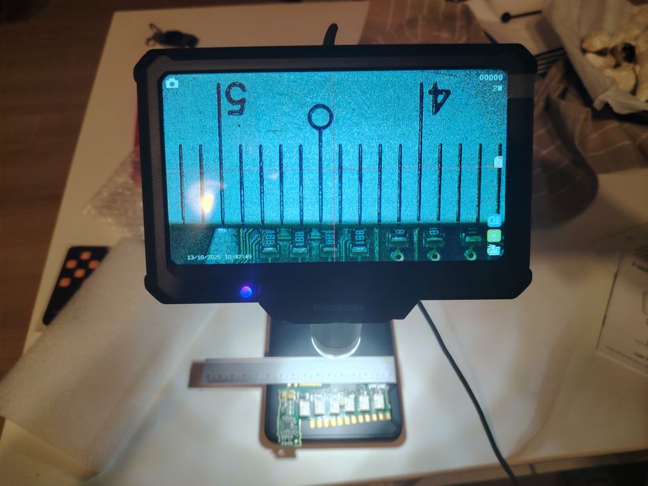 Microscop display 7" 1200X