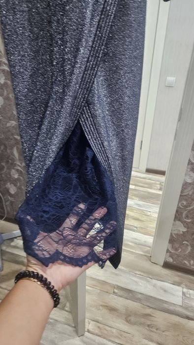 Продам нарядное платье