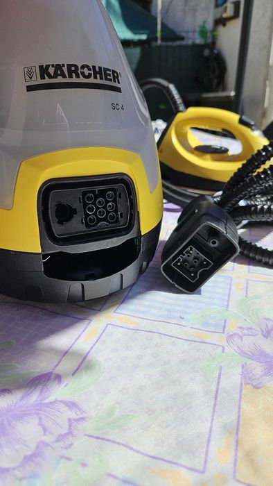 Se vinde Kärcher SC 4 Easyfix Iron Kit (1.512-453.0)