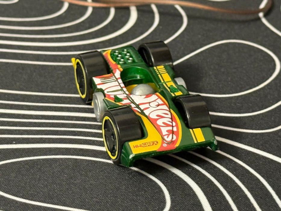 Машинки hot wheels