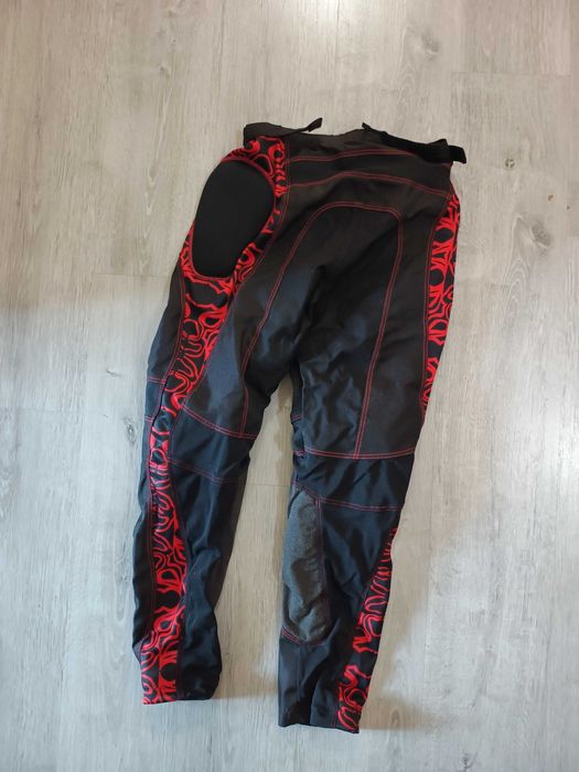 Дамско мото яке и панталон