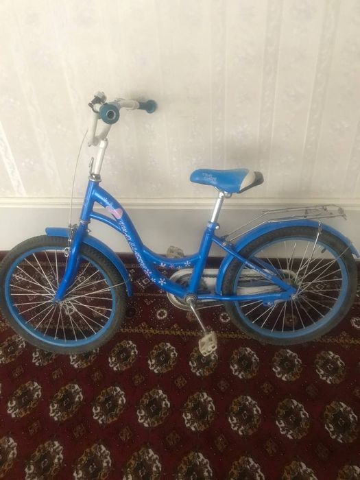 Детский велик в хорошем состояние