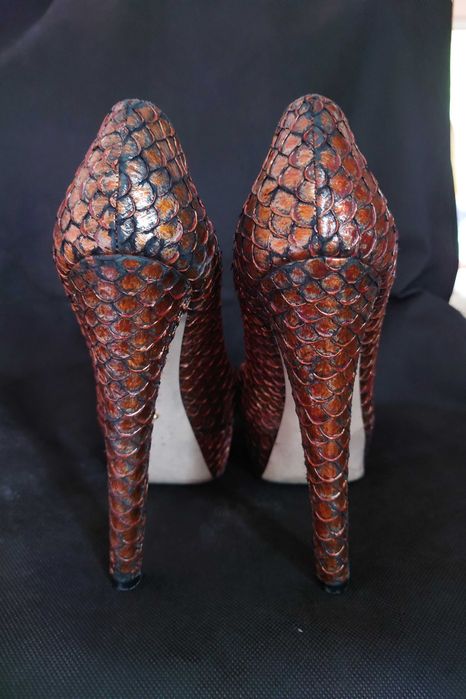 Sergio Rossi 38.5 Python