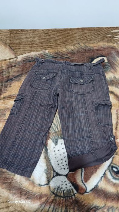 Pantaloni 1/3(trei sfertuti)- dama