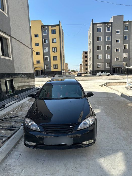 Lacetti gentra qilingan