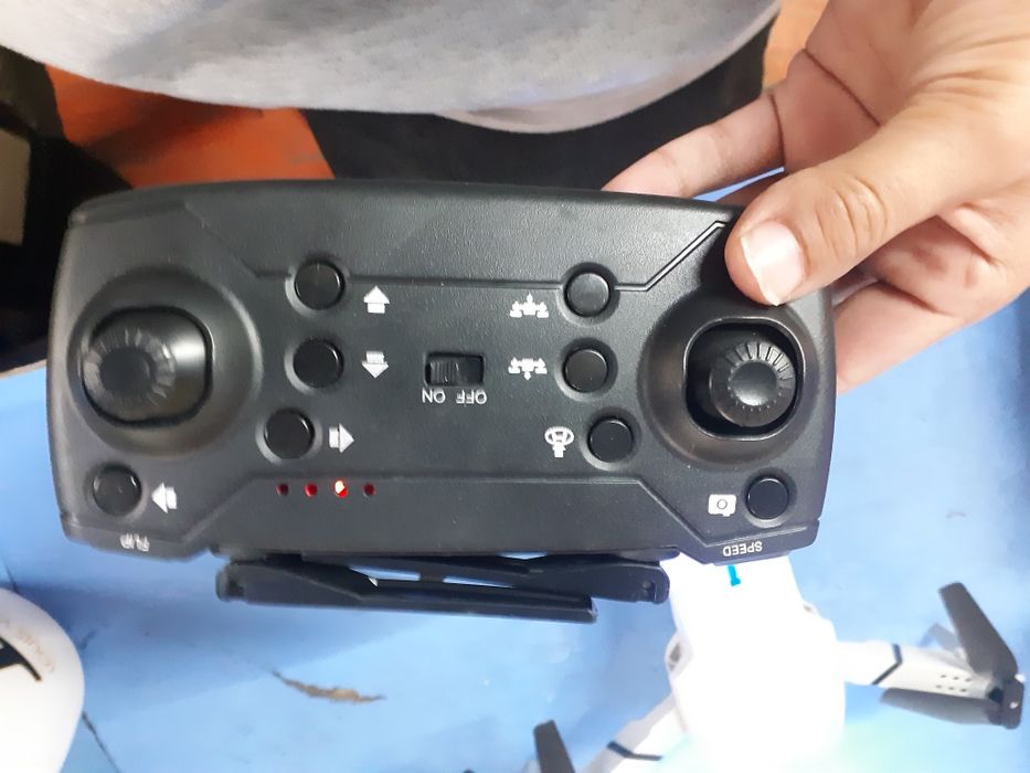 Дрон 12. Дрон 12.