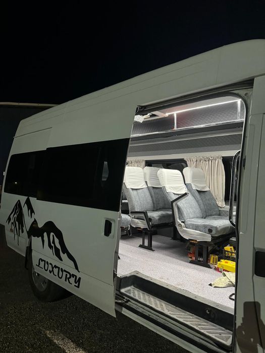 Продам микроавтобус Форд Транзит 2010