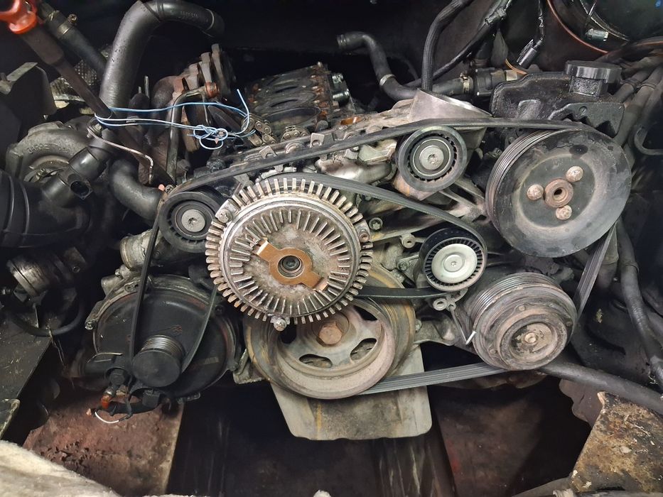 Запчасти двигатель 611.спринтер