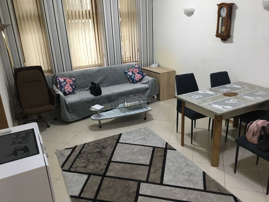 Дава се под наем Многостаен апартамент в Бургас, Център - 120 кв.м за 550 € - Снимка #10