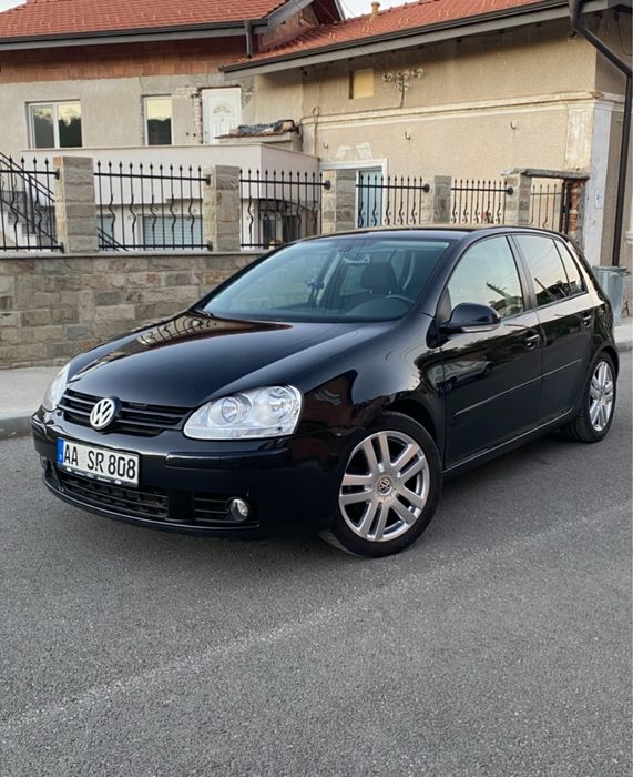 Golf 5 2.0 Tdi 140 к.с Нов Внос от Германия