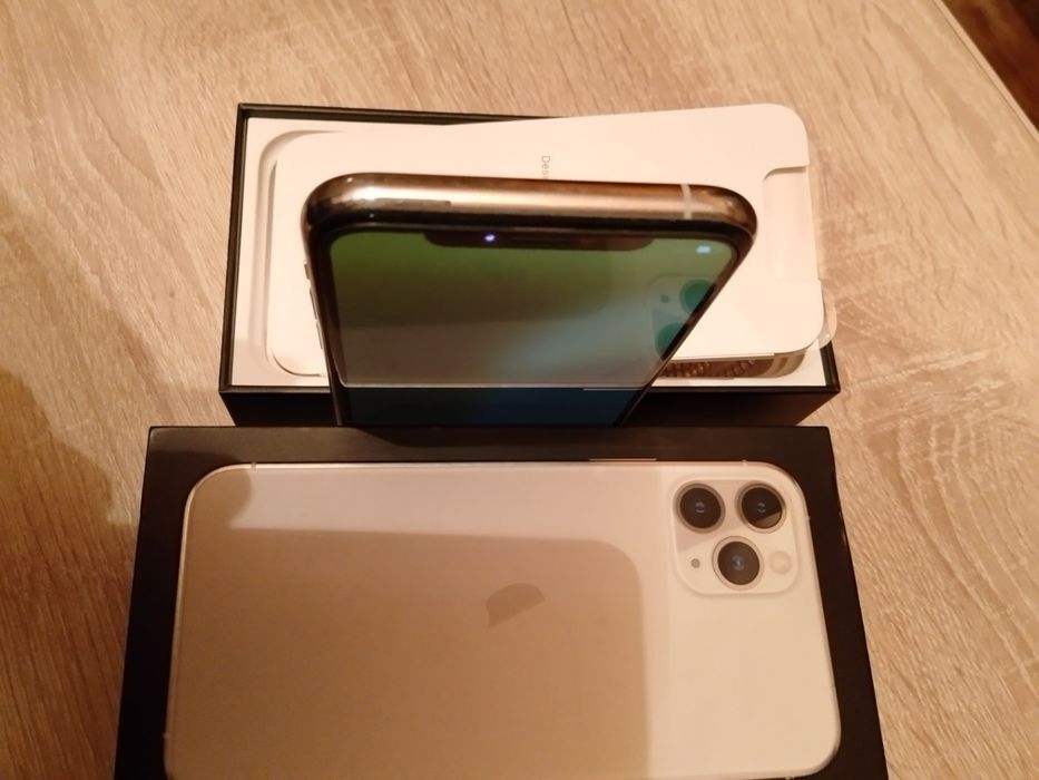 Продам айфон 11 про 512