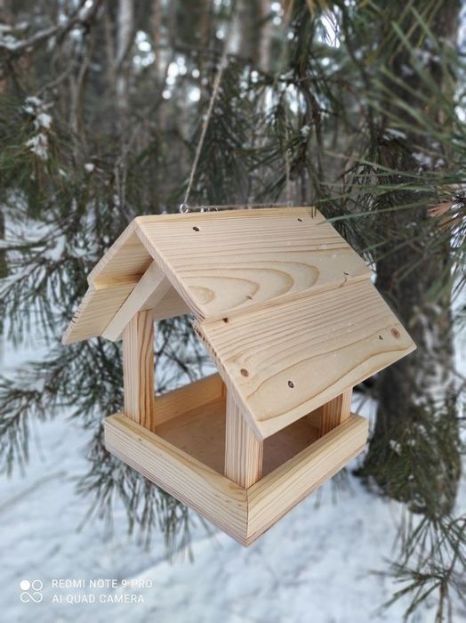 Скворечник, кормушка