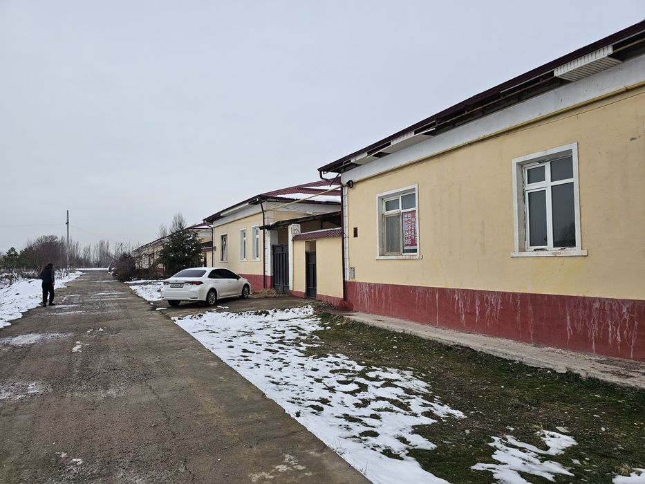 Срочно сотилади Намунали уй