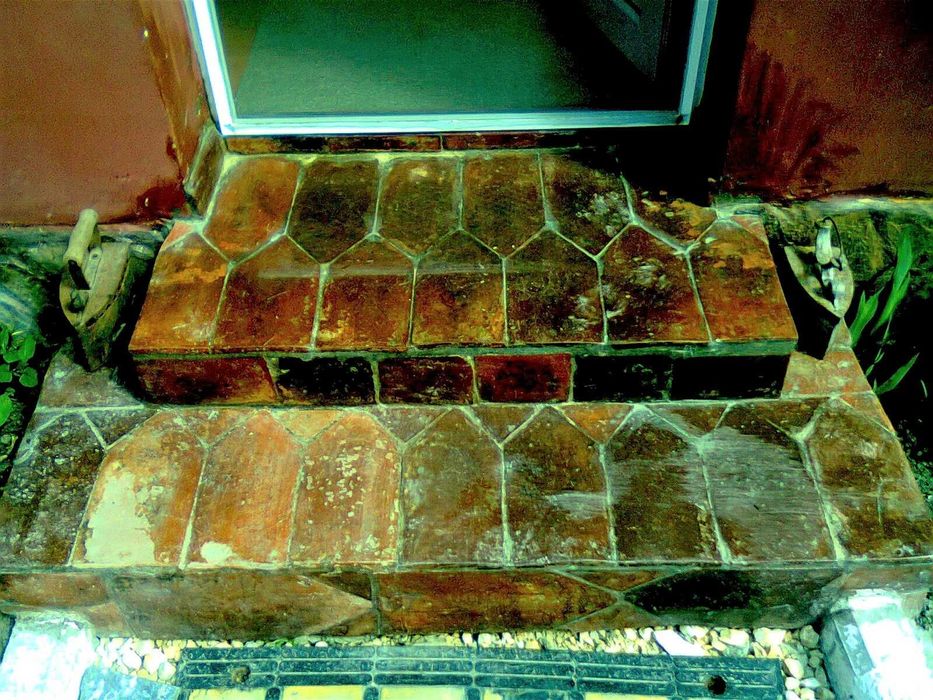 Tigla Solzi | Potrivita pentru pavaj sau acoperisul unei terase/grill