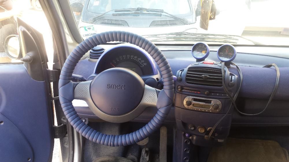 Обличане на волани