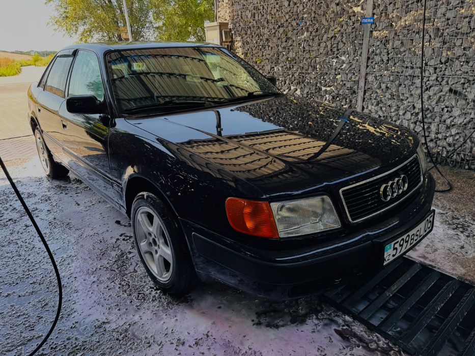Ауди 100 c4 продам