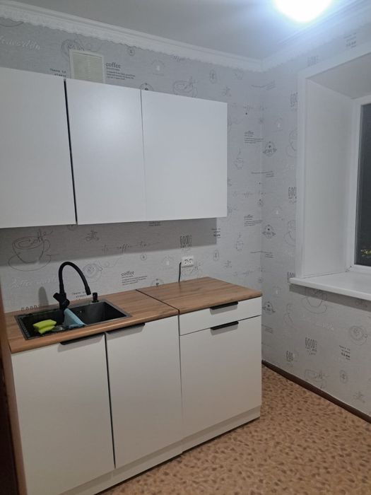Сдам квартиру 4 комнаты