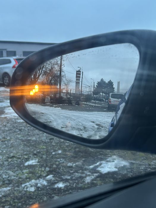 Toyota CH-R 1.8 Hybrid Bi-Tone