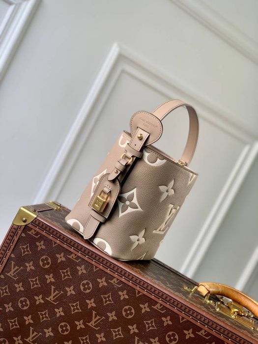 Geanta Louis Vuitton All in BB