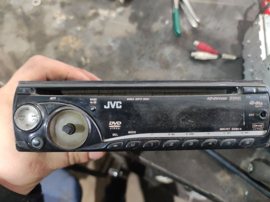 Продам магнитолу jvc  оригинал