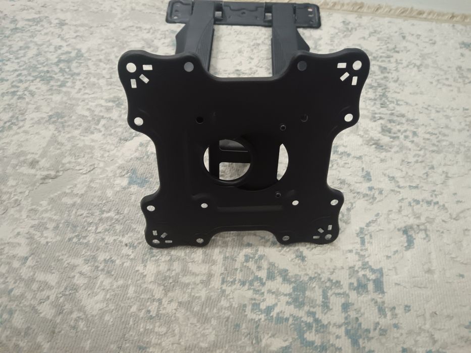 Продам кронштеин почти новый