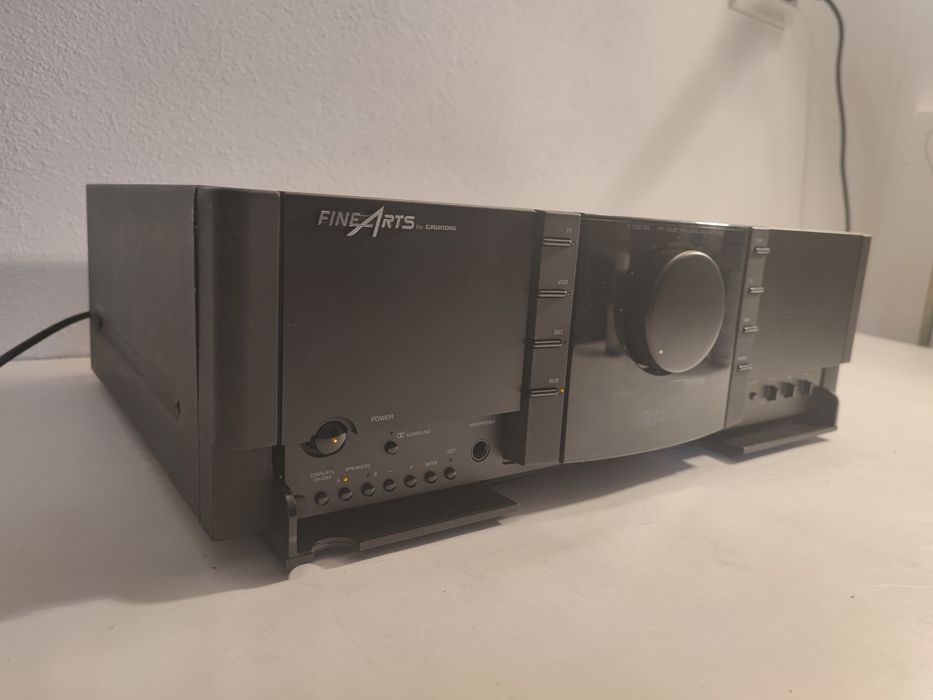 Statie Grundig Fine Arts V1000 DPL defecta