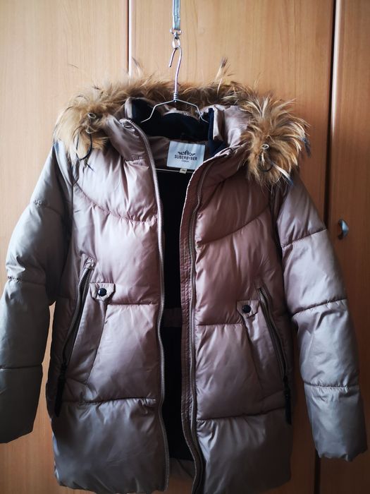 Пуховик на девочку