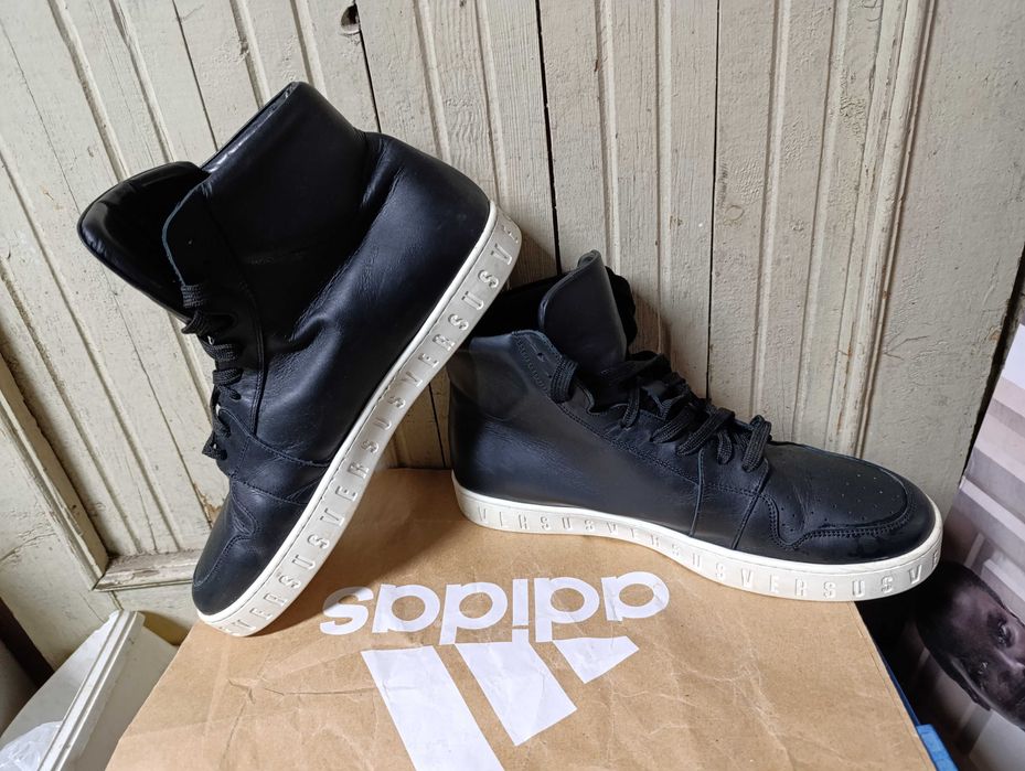 ''Versus Versace''оригинални мъжки кожени сникърси 45 номер