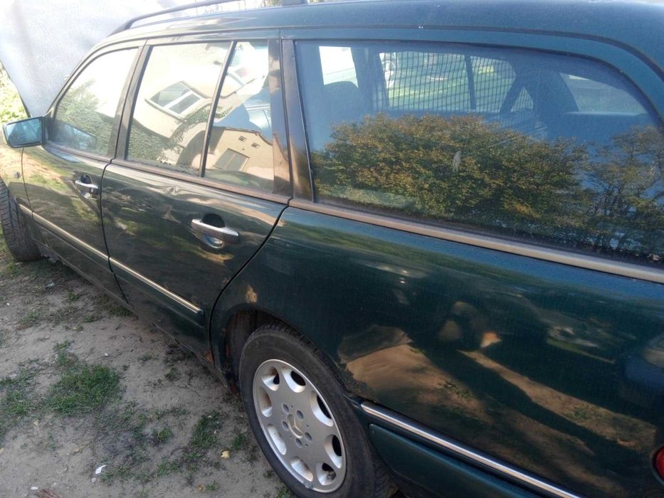 Mercedes-Benz E 290 E290Tdi