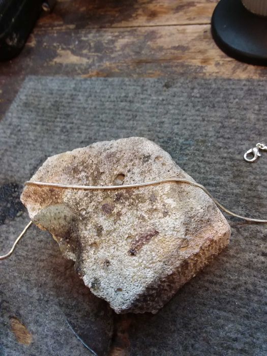 Поправка на златна и сребърна бижутерия