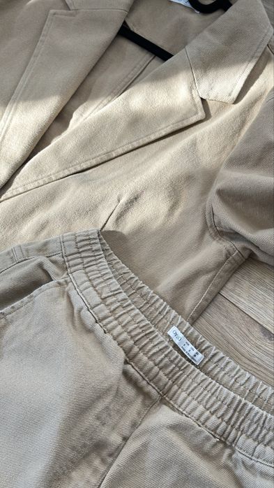 Костюм сако и панталони от oysho