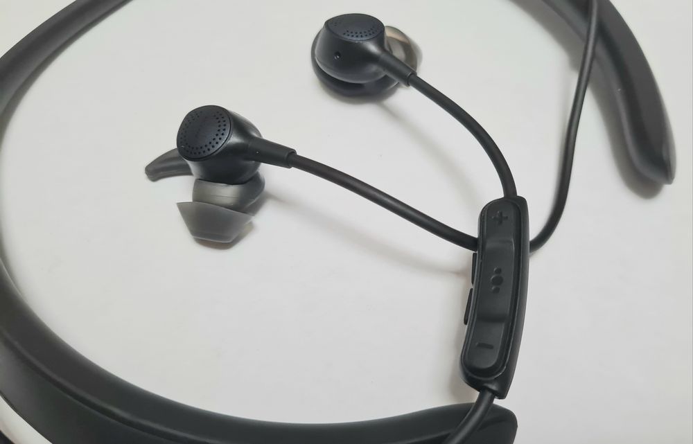 Bose Quietcontrol 30 căști wireless in-ear