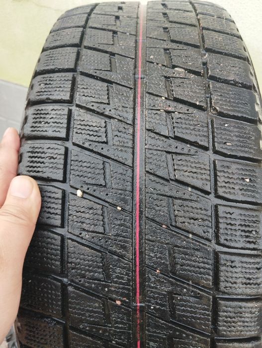 Bridgestone blizzak 215.65.R16