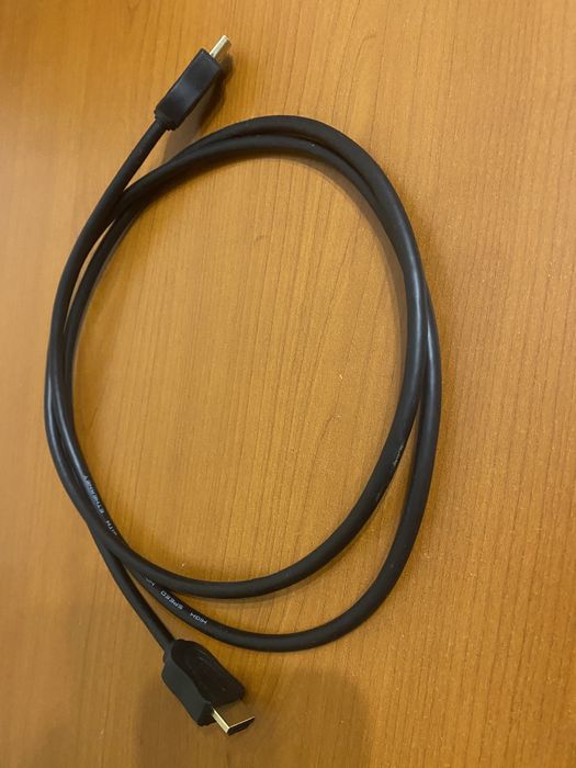 Кабель hdmi. Все в рабочем состоянии.