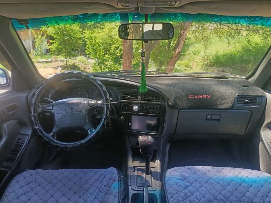 Toyota Camry 10ка