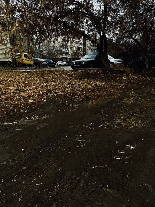 Подам BMW 318  год 93