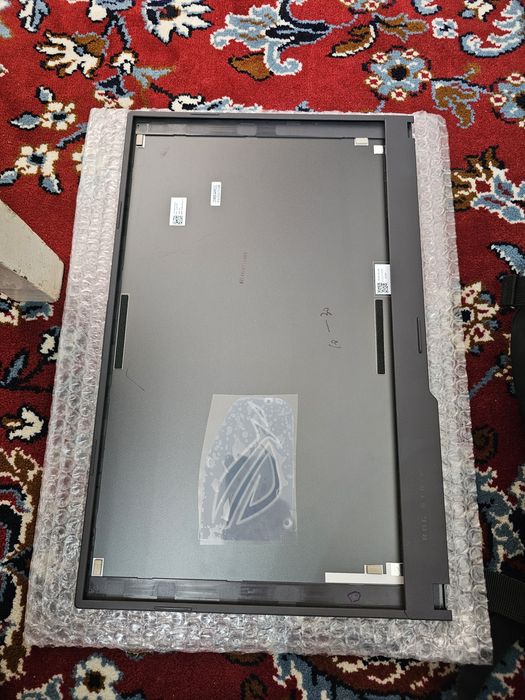 KORPUS ustiniki Rog G17 Noutbuk