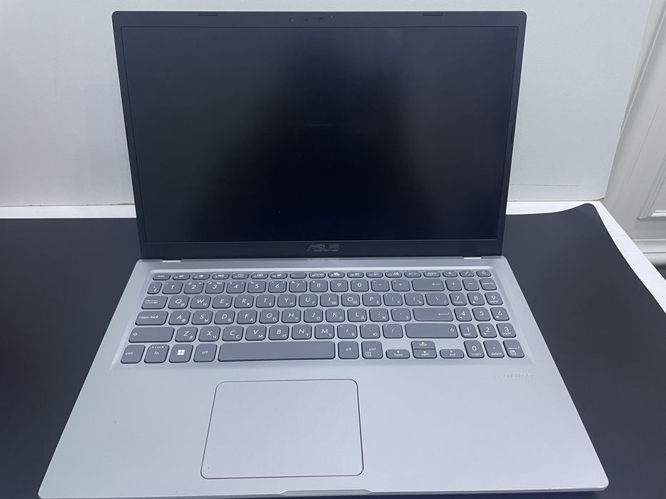 Ноутбук Asus Laptop